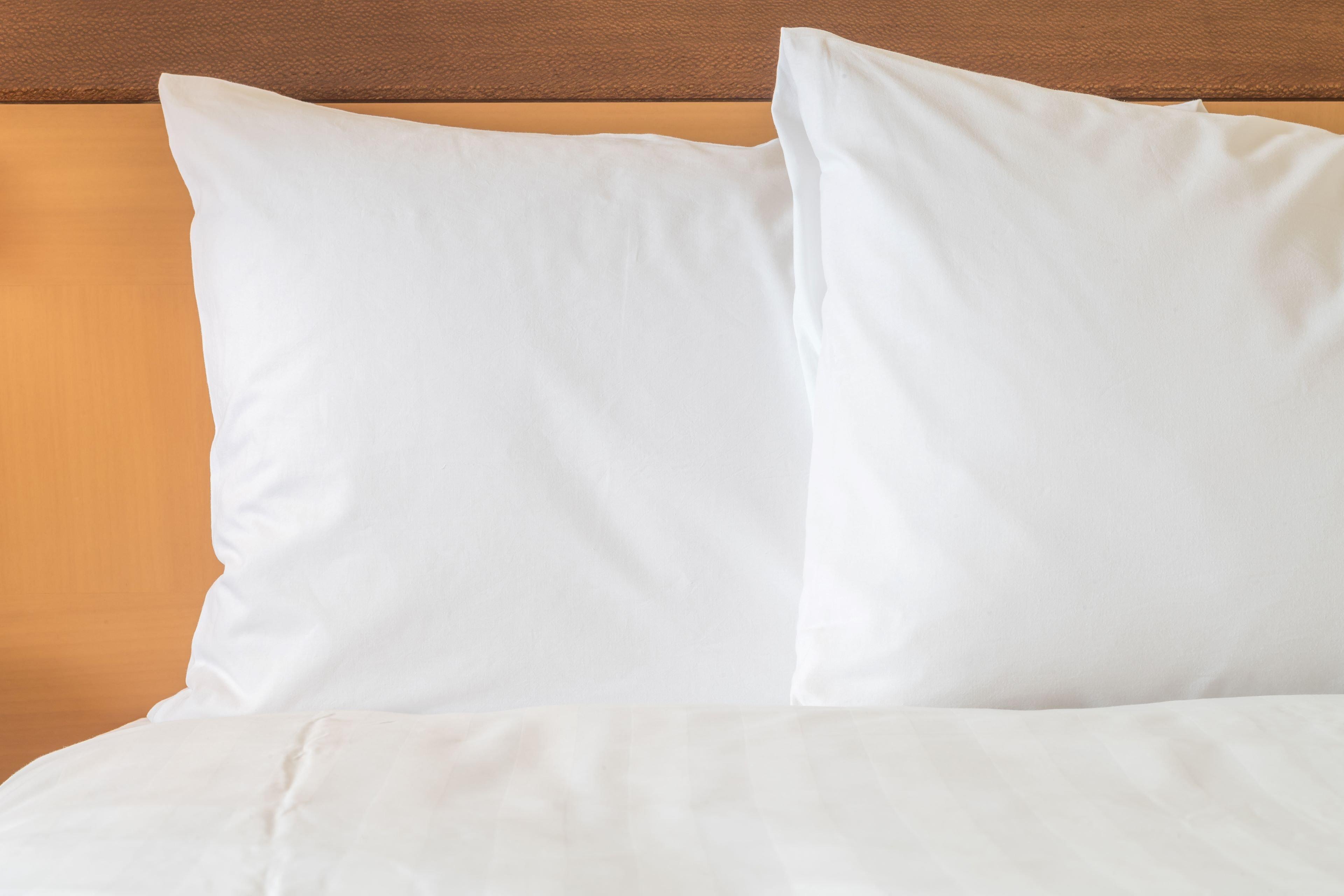 Express & North By Ihg Hotel 3*