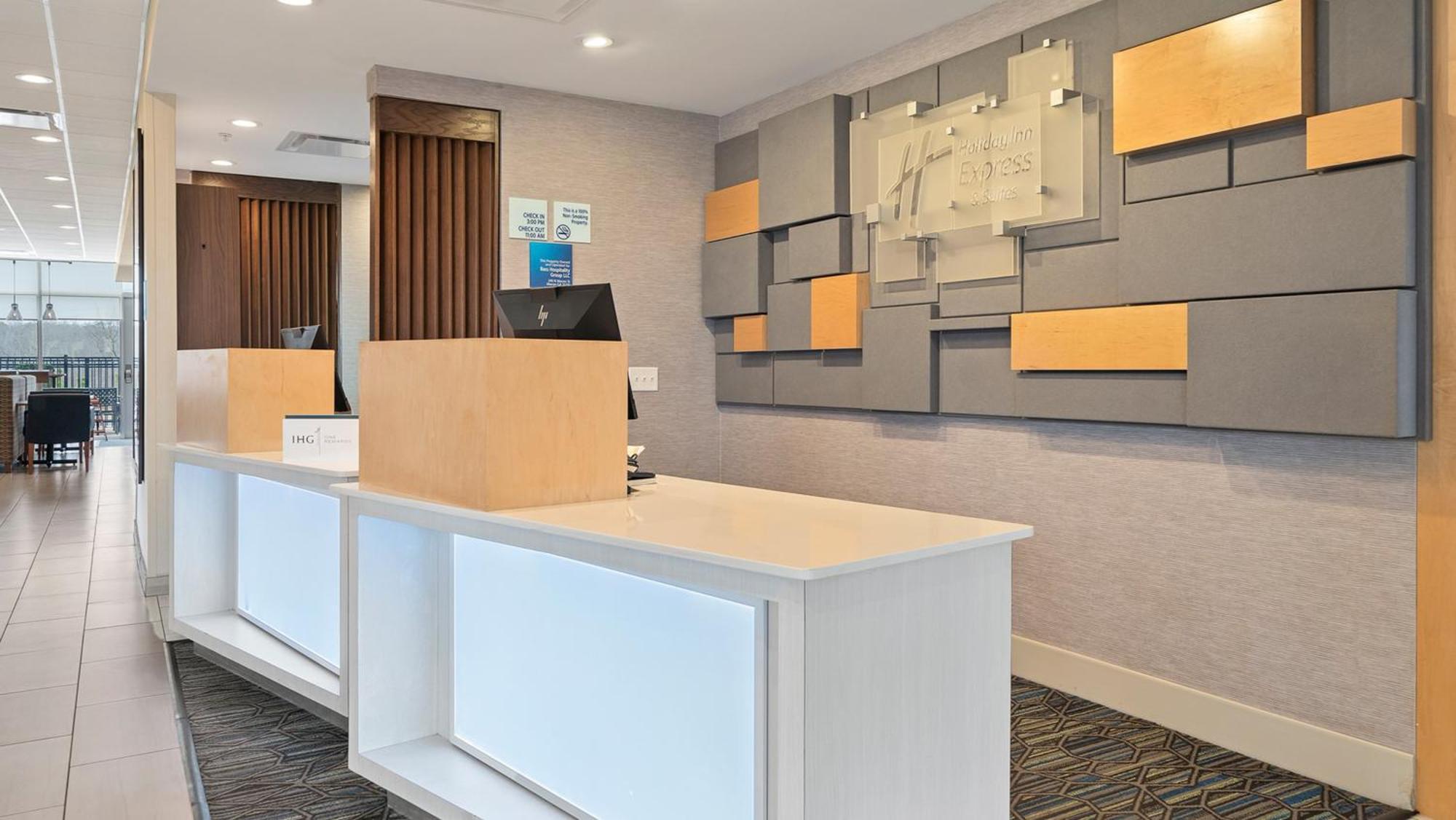 Express & North By Ihg 3* Macon