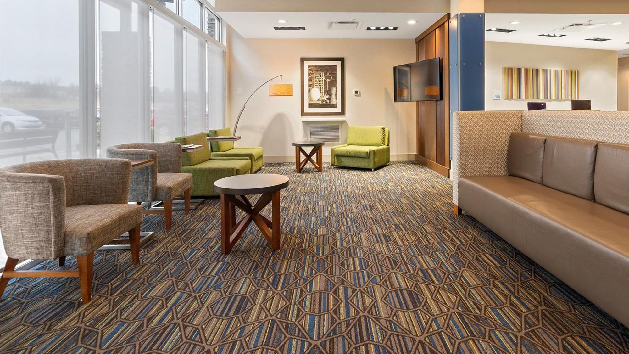 Express & North By Ihg 3* Macon
