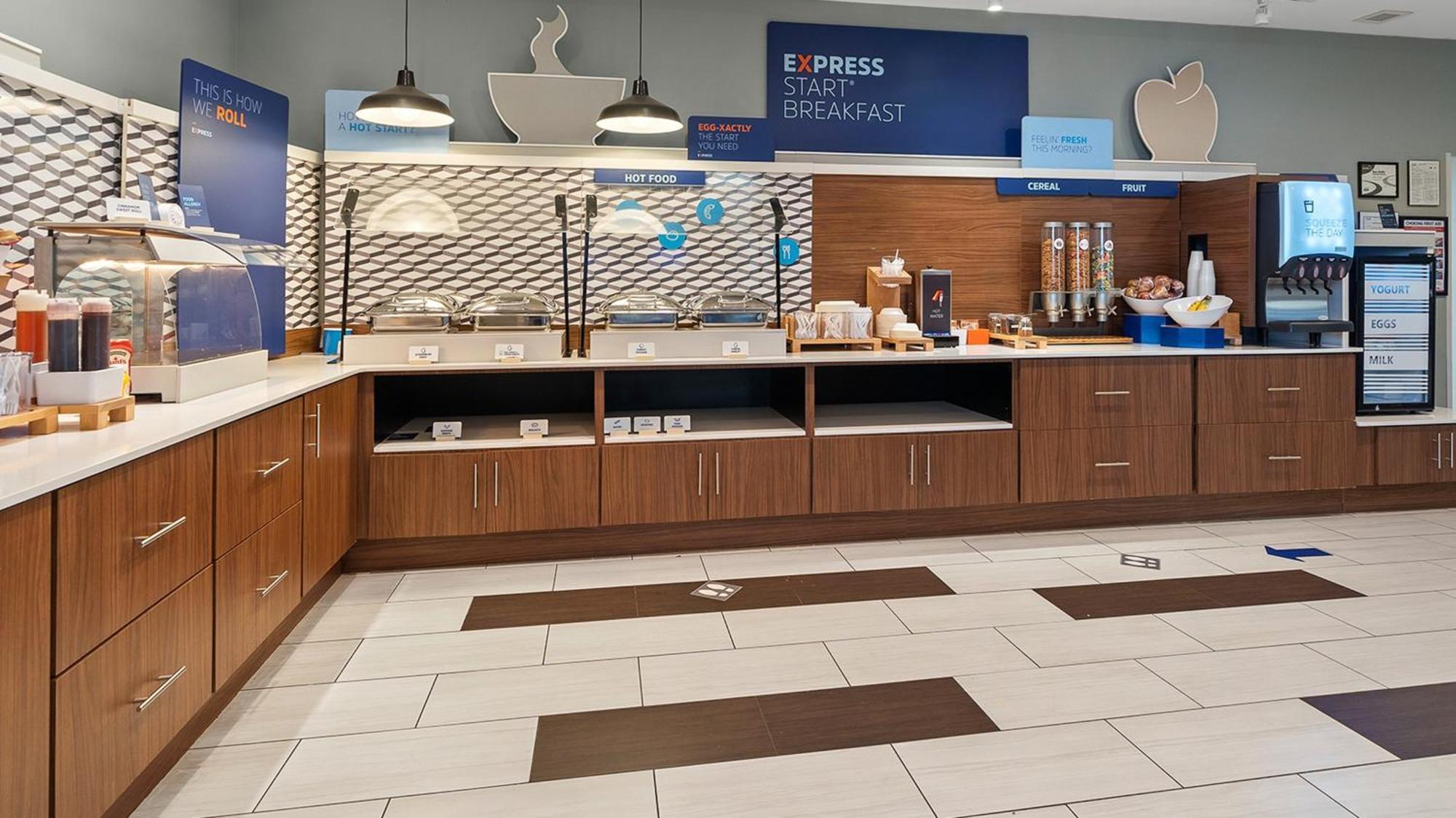 Hotel Express & North By Ihg 3*