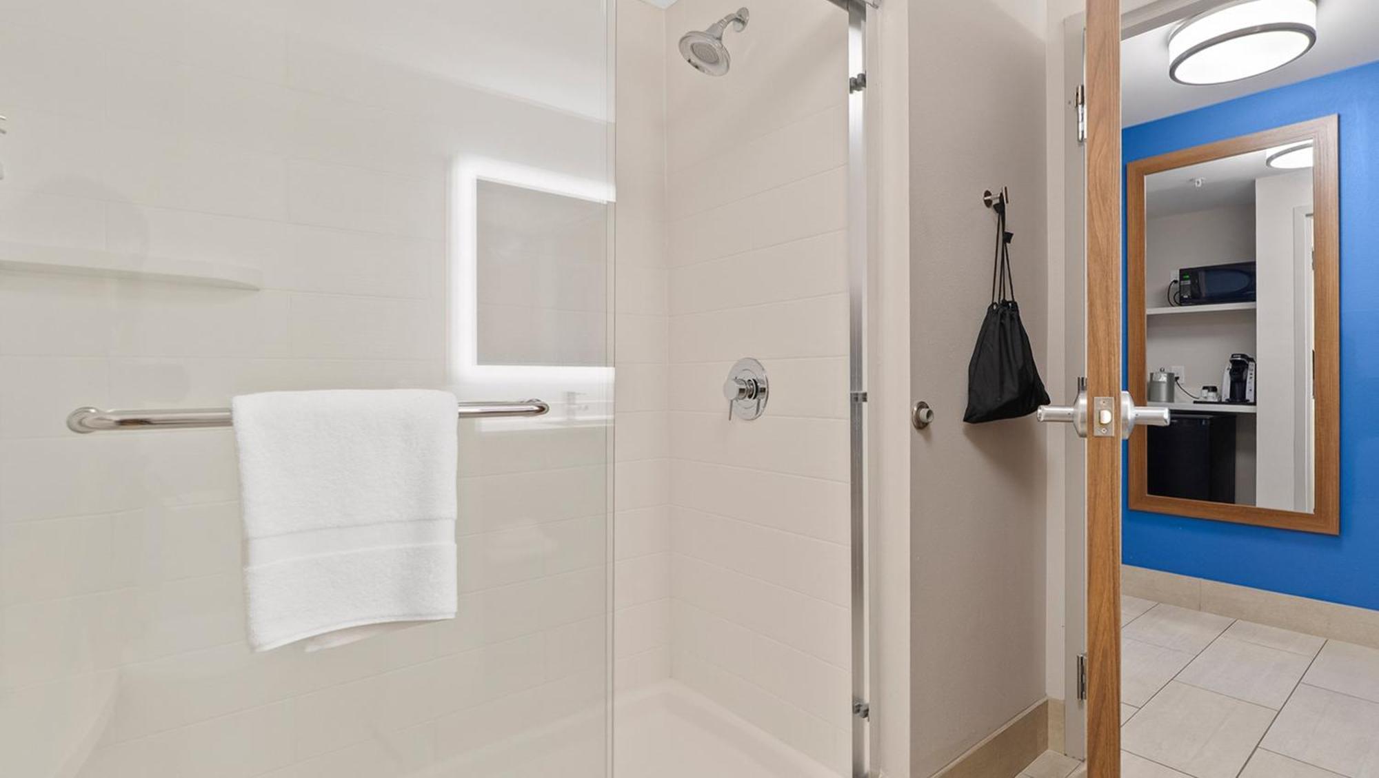 Express & North By Ihg