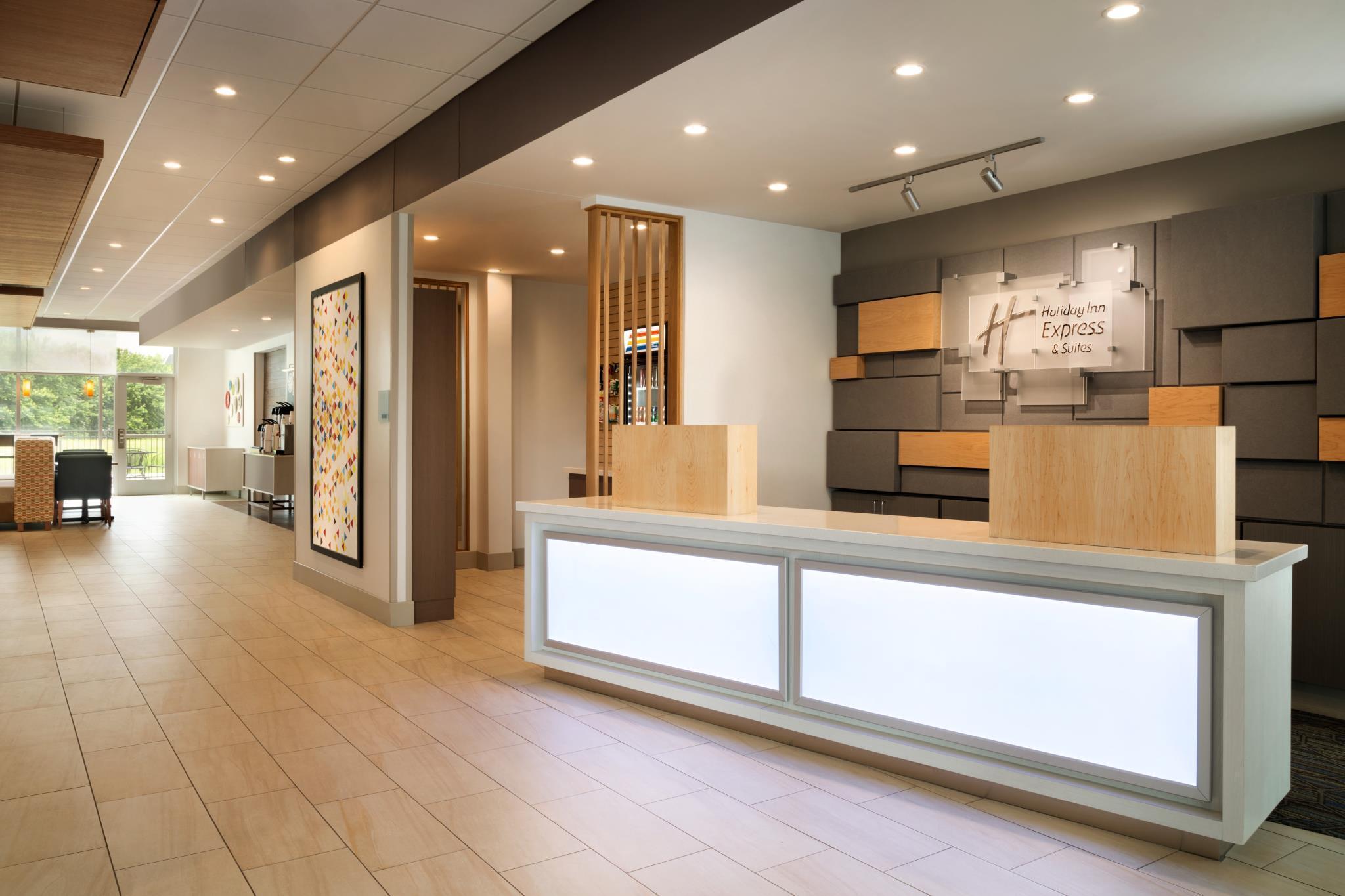 Express & North By Ihg Hotel